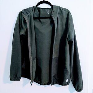 Vuori Windbreaker in Green